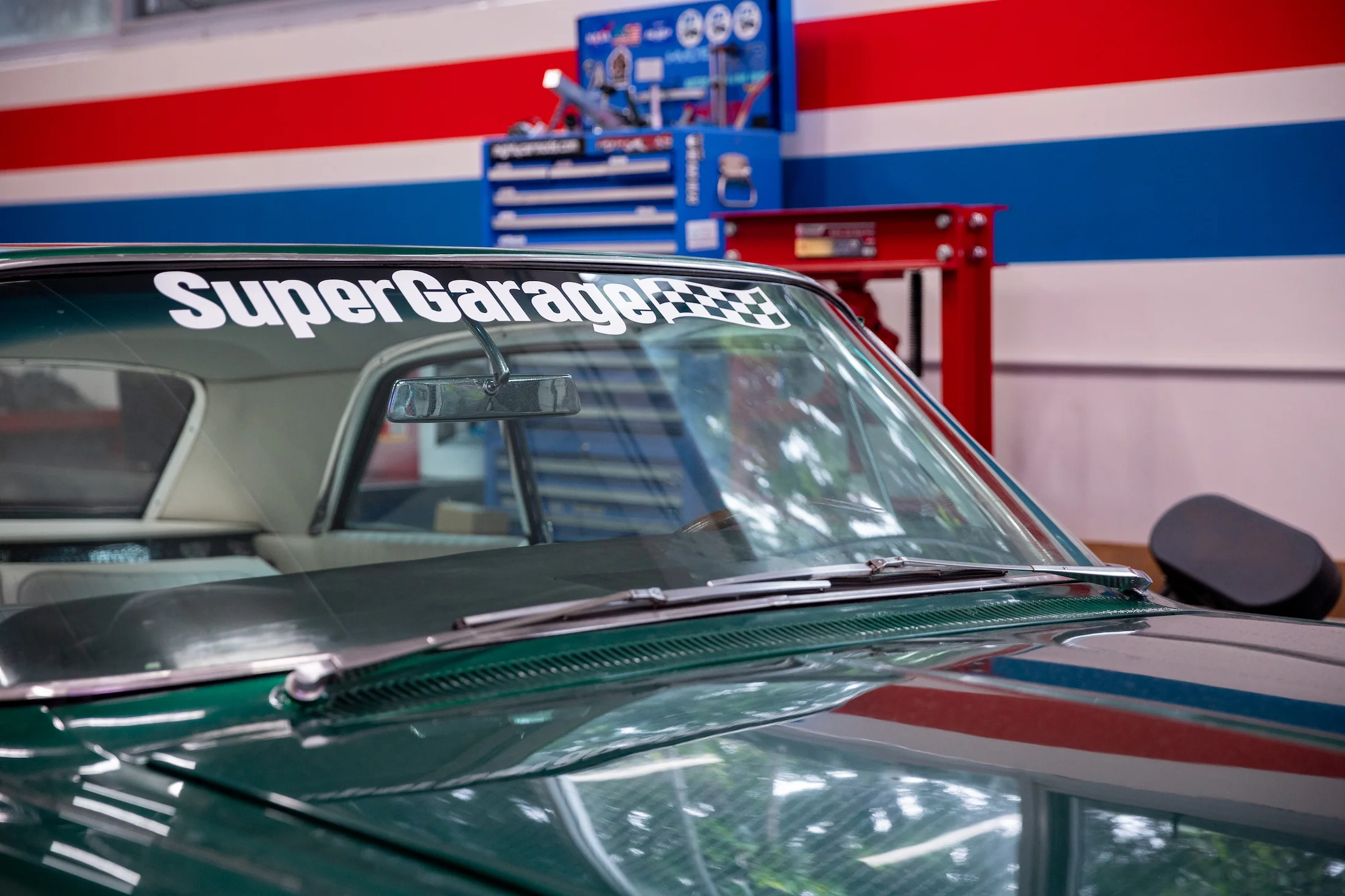 SuperGarage Windscreen Sticker - Image 3